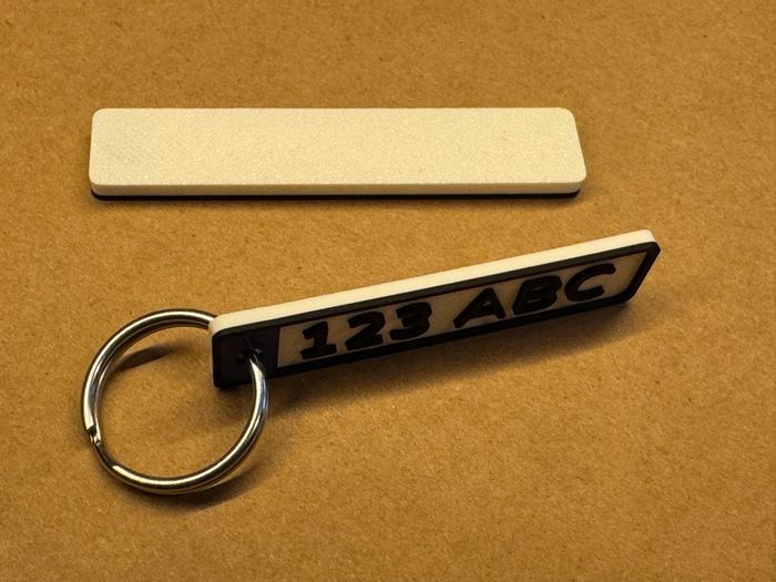 3D Printed Custom Mini Licence Plates & Licence Plate Keychains