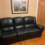 leather suite of furniture set (1 sofa, 2 armchairs) Image 2