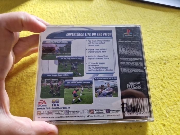 Fifa 2001  PlayStation1 Ps1 PlayStation2 Ps2 games Original