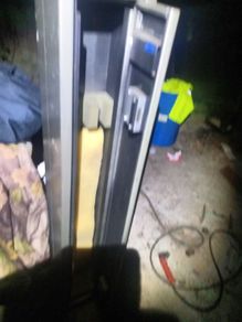 Gun  cabinet
