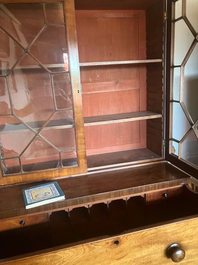 Sectorial bookcase