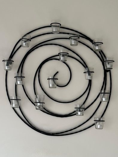 Wall candle holder