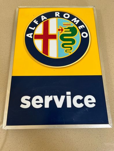 Alfa Romeo Service Lighted Sign