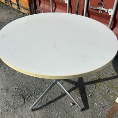 Herman miller table