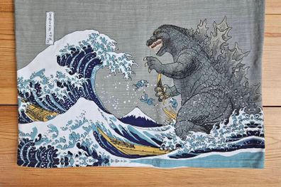 Godzilla themed T Shirt size XXL - Godzilla Merchandise