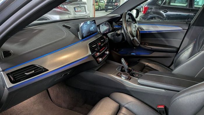 BMW 530e MSport  2017, Very low mileage