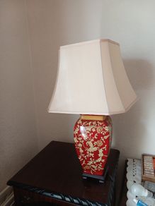 2 Matching lamps