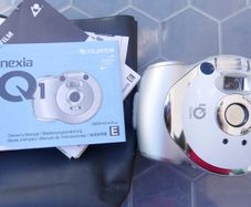 Fujifilm Nexia Q1 Film Camera Tested working