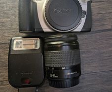 Film Tested Canon EOS 300 Film Camera with 28-80mm Zoom & Canon Speedlight 200E