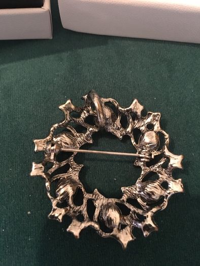 Brooch