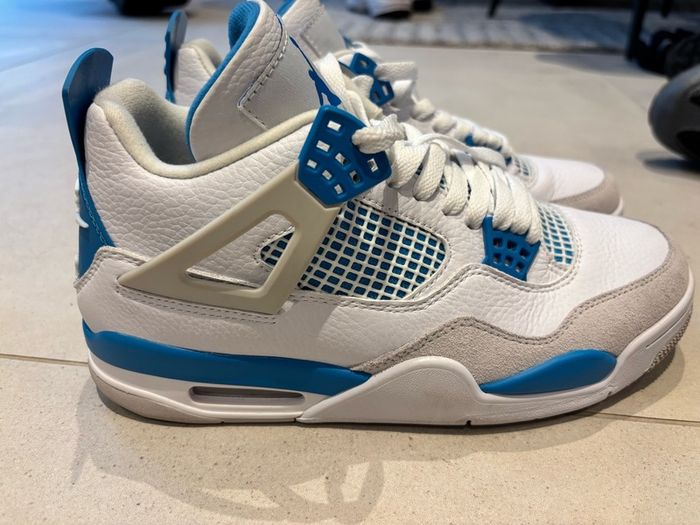 Jordan 4 shoes