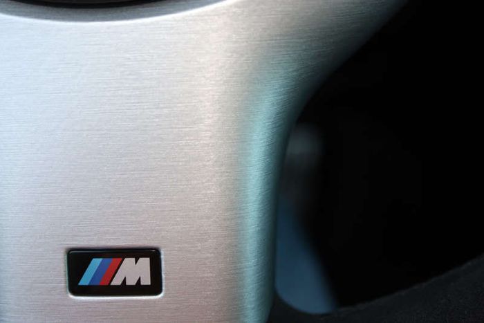 Brushed Aluminium Vinyl 152 x 30cm Roll - 6 colours available - Bubble Free Car Wrap