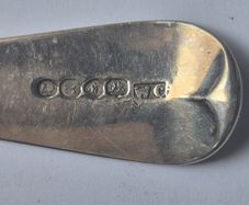 1832 Sterling silver serving Spoon. William Chawner II.Sterling. 86 grams