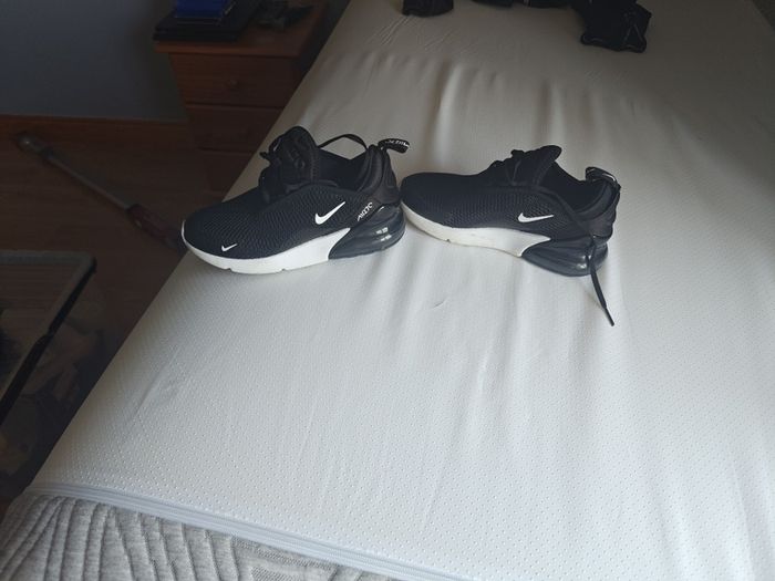 Nike Air Max 270 kids runners