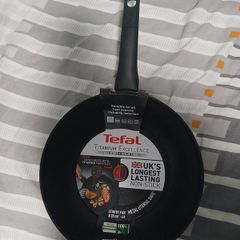 Tefal Titanium Excellence frying pan