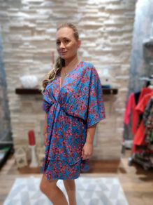 Airy flowers bat dress