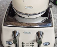 Toaster and kettle