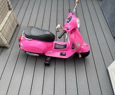 Electric  scooter bike