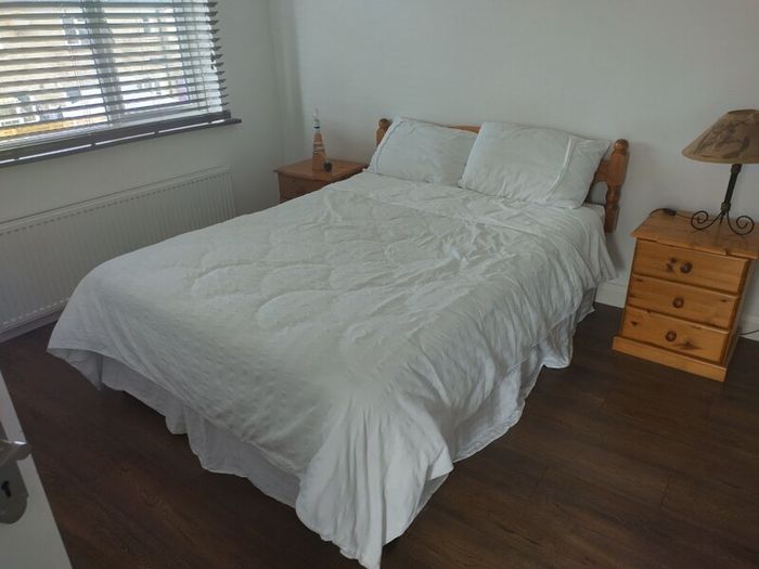 Bedroom suite