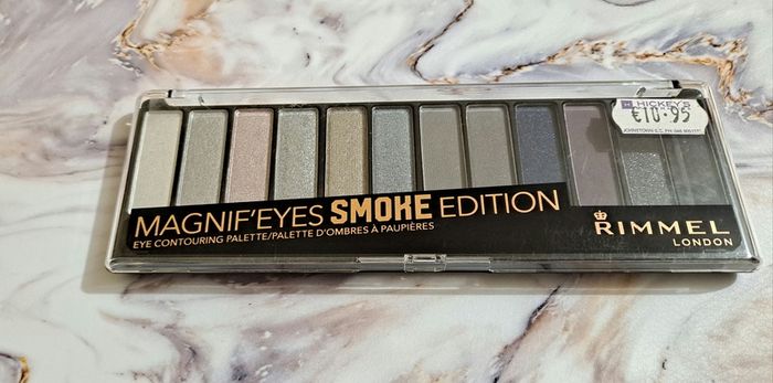 Rimmel Magnif'eyes Eyeshadow Palette - Smoke Edition - New
