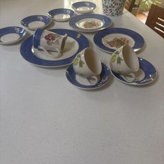 Wedgwood Sarah's Garden - 12 Pieces-