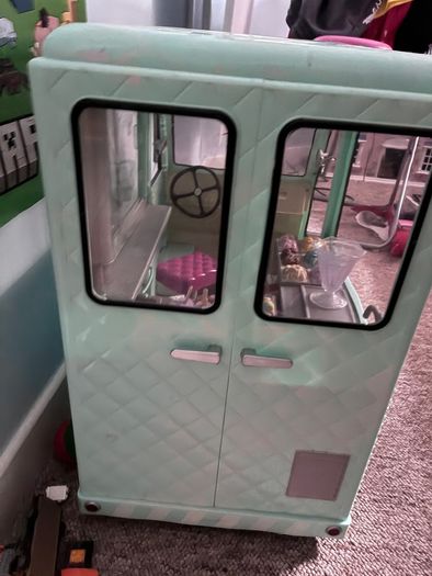 Our Generation Sweet Stop Ice Cream Truck