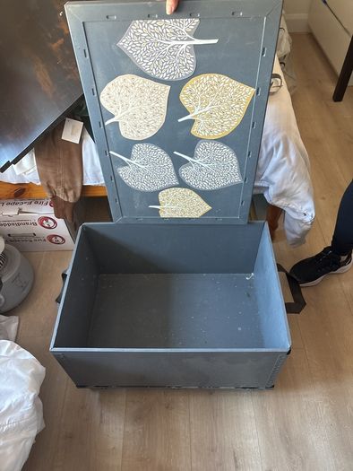 storage box on castors