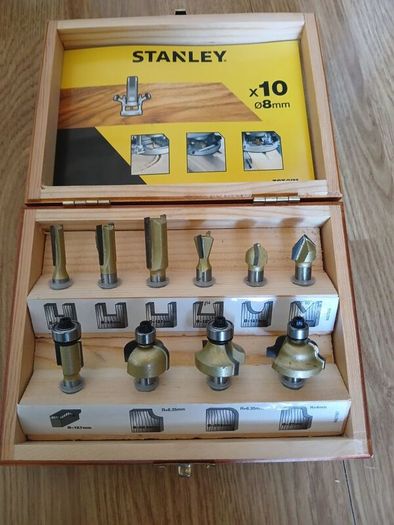 MacAllister router and Stanley router bit set.