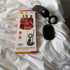 Baseus FC Bayern Munchen magnetic car phone mount