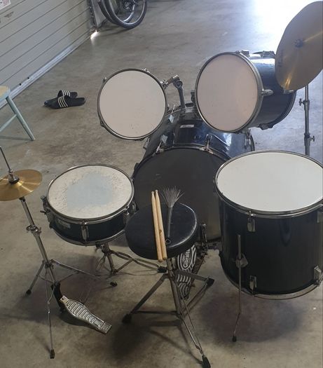 Boston Full Size Drum kit