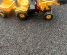 JCB tractor and trailer
