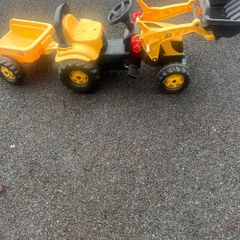 JCB tractor and trailer