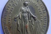Antique Large 1,8" catholic Saint Mary religious pendant
