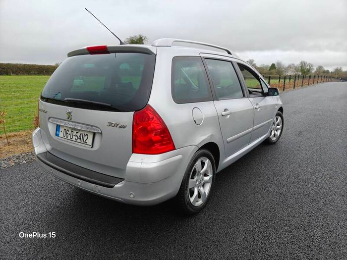 2006 Peugeot 307 Estate AUTOMATIC 7 seats (NCT 09/26)