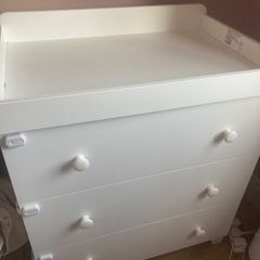 White baby changing unit