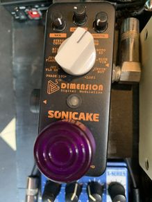 Sonicake dimension multi modulation pedal