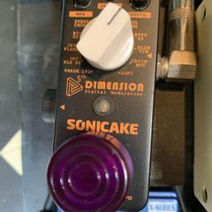 Sonicake dimension multi modulation pedal