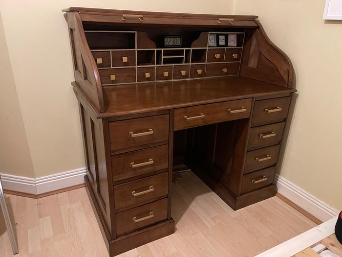 writing desk