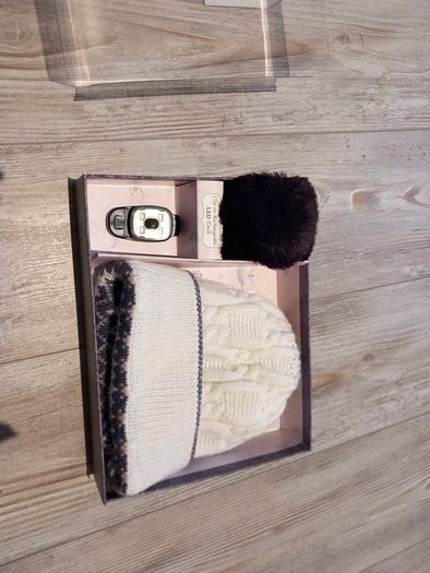 Ladies Hat