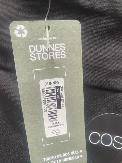 Brand New with Tags, girls 25inch waist leggings, shorts & jogger bundle.