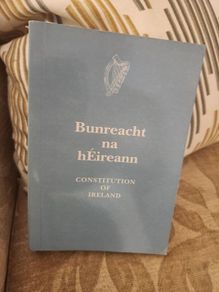 Bunreach Na Heireann. Constitution Of Ireland. Paperback In Good Condition.