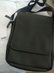 Rains Reporter bag bottle green