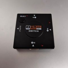 HDMI switch