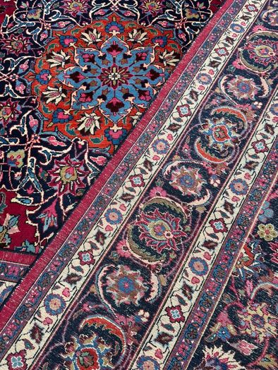 Magnificent Persian Mashad Rug | Hand-Knotted Wool | 370cm X 280cm