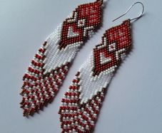 The Terracotta earrings, handwoven