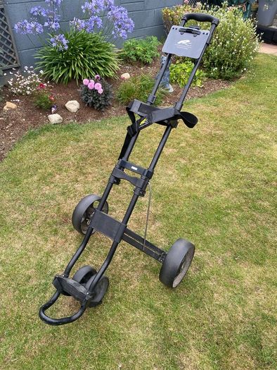 Powerkaddy golf trolley