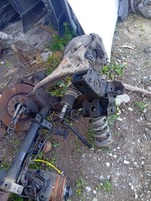 Mitsubishi shogun pajero front suspension
