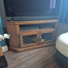 Tv cabinet