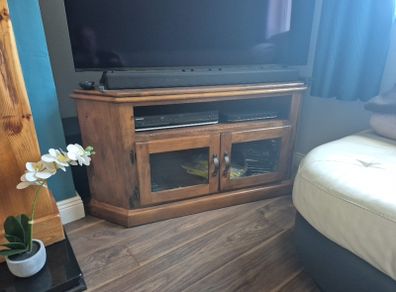 Tv cabinet