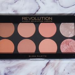 Revolution Ultra Blush Palette Hot Spice - New